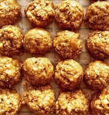 Deliciously Nutty: Indulge in Peanut Butter Oatmeal Drop Cookies