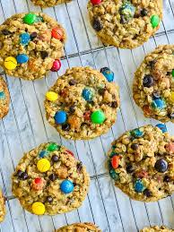Deliciously Irresistible: Oatmeal M&M Cookies – A Perfect Blend of Wholesome Oats and Chocolatey Indulgence