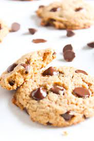 keto peanut butter chocolate chip cookies almond flour