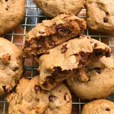 Deliciously Decadent Peanut Butter Banana Chocolate Chip Cookies