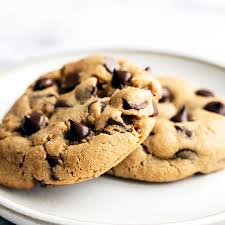 Irresistible Peanut Butter Chocolate Chip Cookies: A Perfect Blend of Flavors