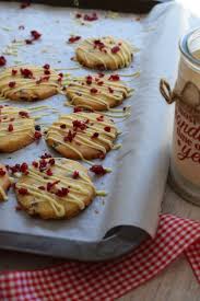 white chocolate cranberry shortbread