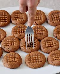 Easy 3 Ingredient No Bake Peanut Butter Cookies: A Quick and Delicious Treat!