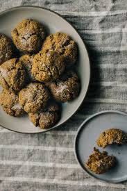 molasses cookies with almond flour