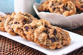 oatmeal chocolate chip macadamia nut cookies