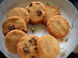 almond flour cardamom cookies