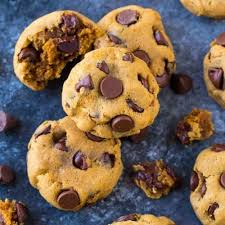 coconut flour raisin cookies