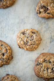 cookies with almond flour and oats