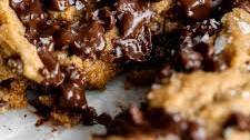 Decadent Gluten-Free Chocolate Peanut Butter Cookies: A Guilt-Free Indulgence!