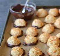 coconut macaroon candy