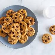 sugar free peanut butter chocolate chip cookies
