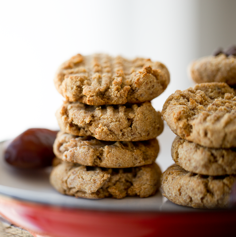 Delicious Almond Butter Date Cookies: A Nutty-Sweet Treat to Savor