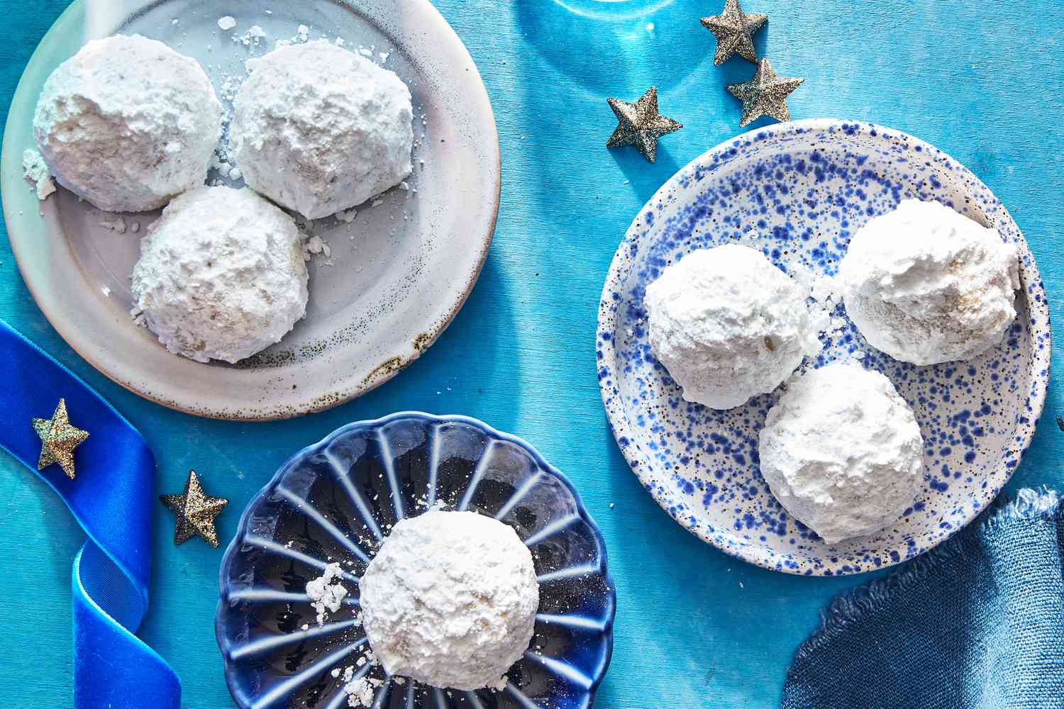 Delightful Coconut Flour Snowball Cookies: A Sweet and Fluffy Treat!