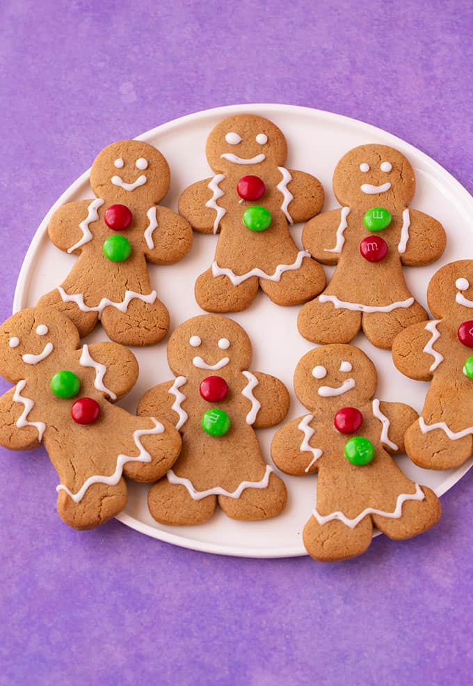 Delightful Gingerbread Men: A Sweet Tradition for the Holidays