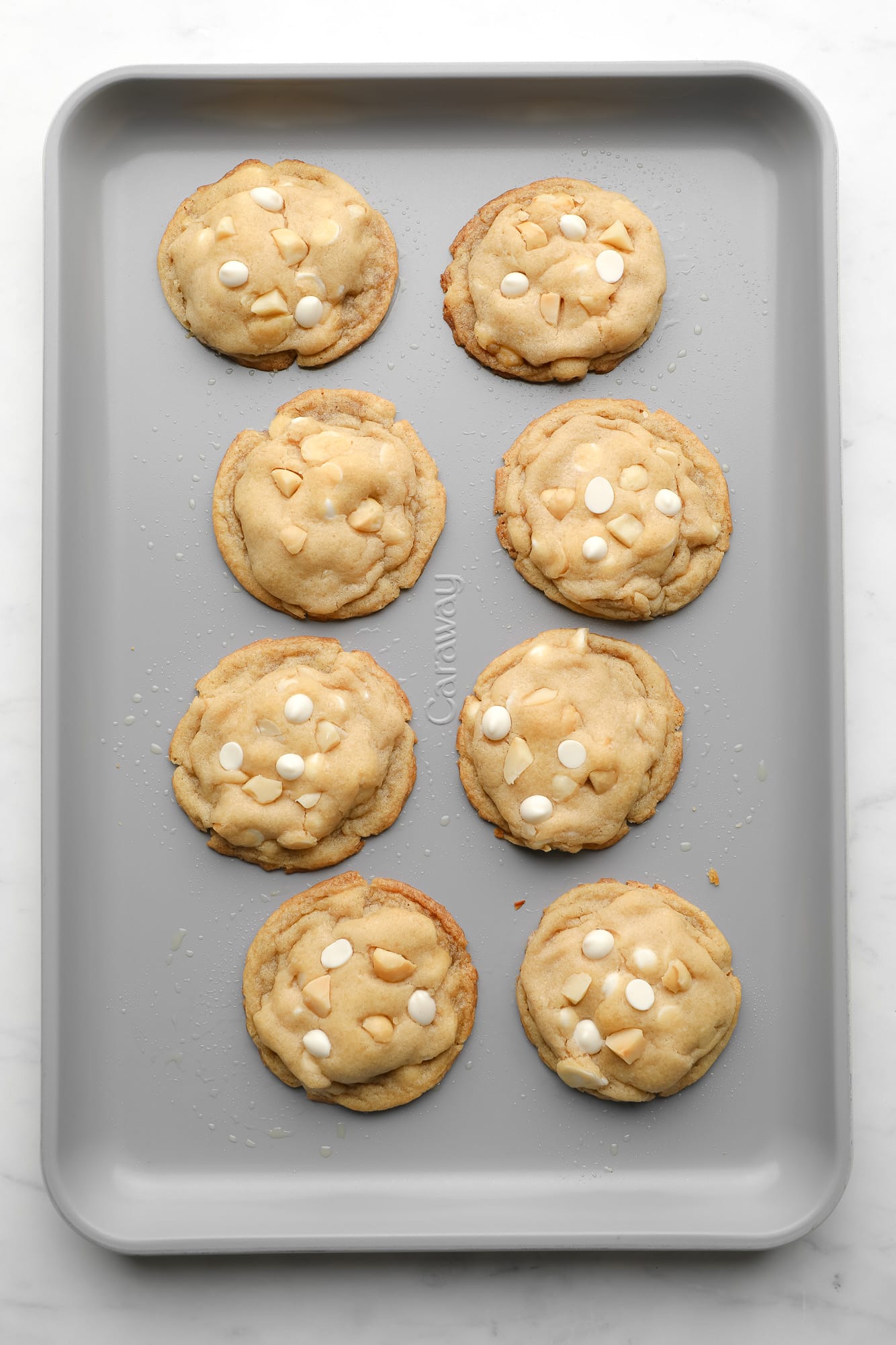 vegan white chocolate and macadamia cookies
