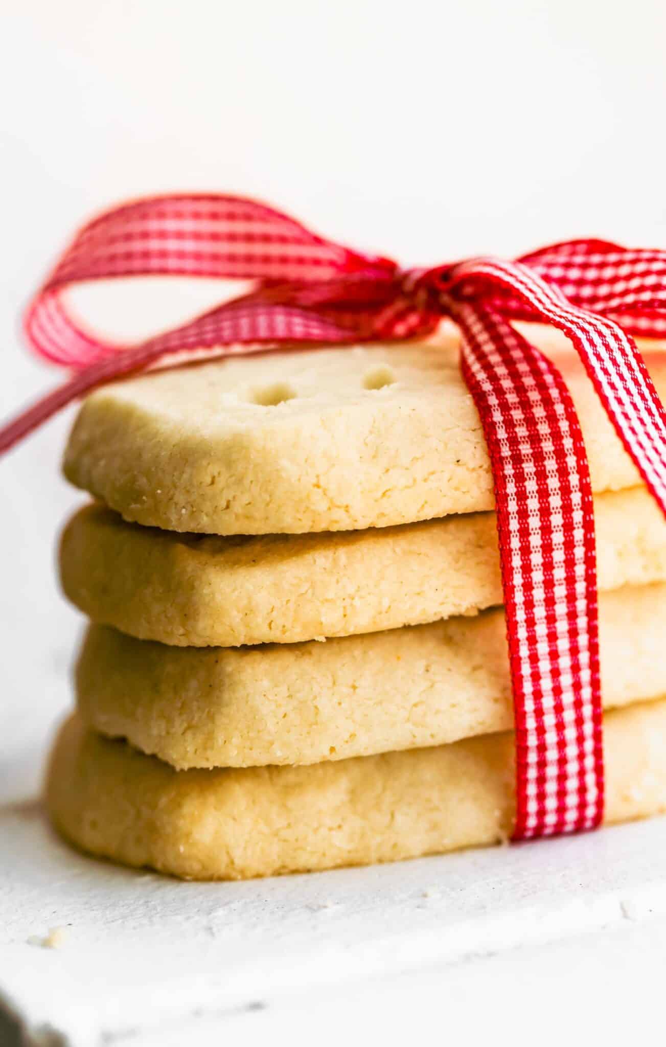 Delightful Gluten-Free Shortbread Cookies: A Crumbly and Butterlicious Treat